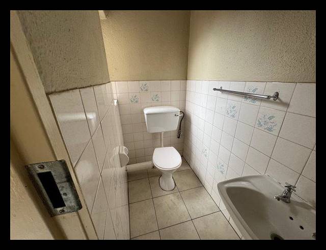 2 BEDROOM TOWNHOUSE FOR SALE IN BIRCHLEIGH